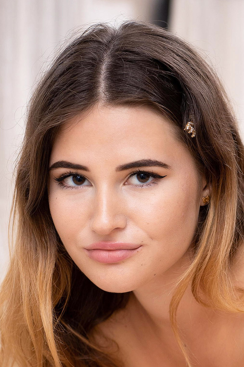 Marzia C